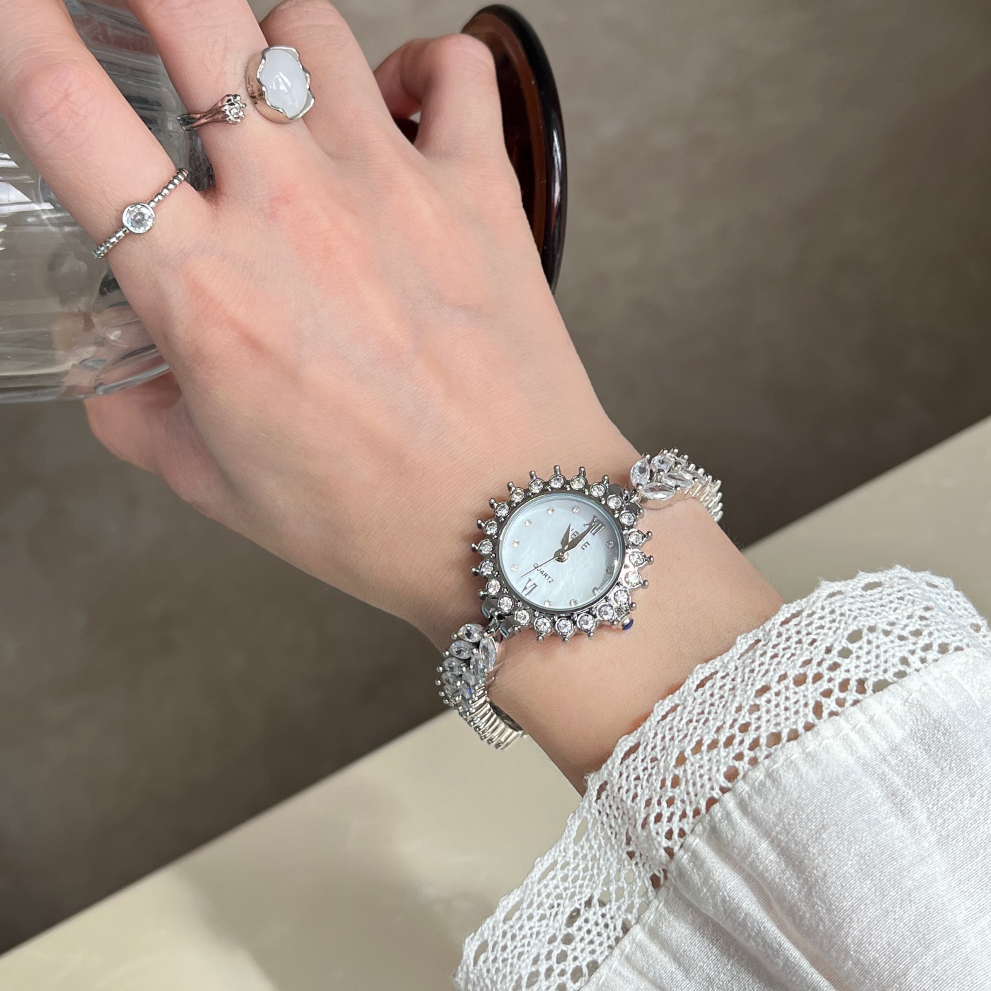 Luxury new chain type exquisit - Luxury Watch Quartz บทวิจารณ์และราคา