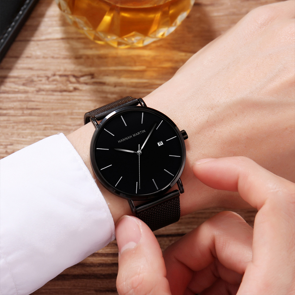 Japan Quartz Calendar Movement - Luxury Watch All Black บทวิจารณ์และราคา
