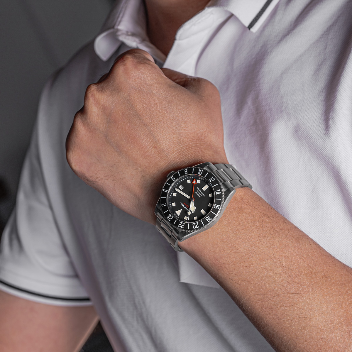 SEESTERN Diver Man Watch Titan - Titanium Sport Watch บทวิจารณ์และราคา