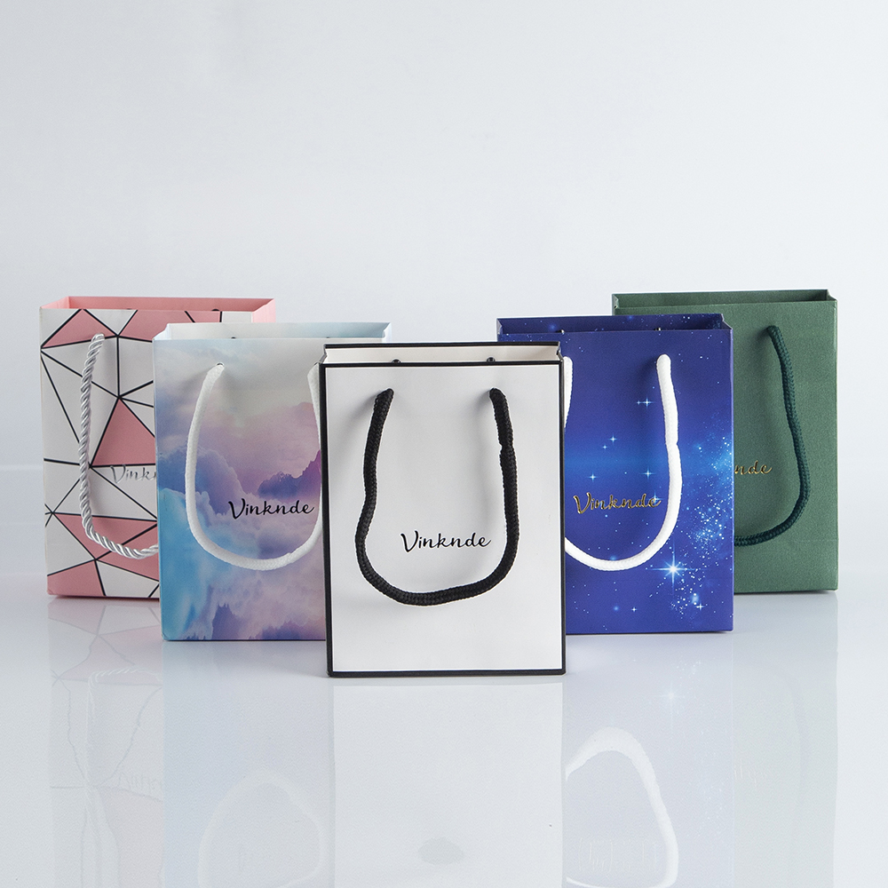 Personalized Logo Paper Tote B - Luxury Watch Shop บทวิจารณ์และราคา