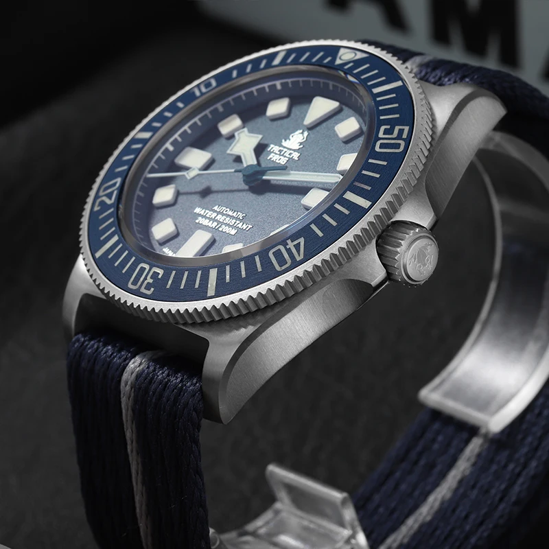Tactical Frog Titanium Watch F - Titanium Sport Watch บทวิจารณ์และราคา