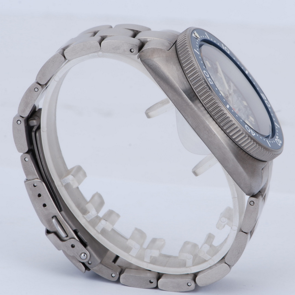 HEIMDALLR Men Automatic Watch  - Titanium Sport Watch บทวิจารณ์และราคา