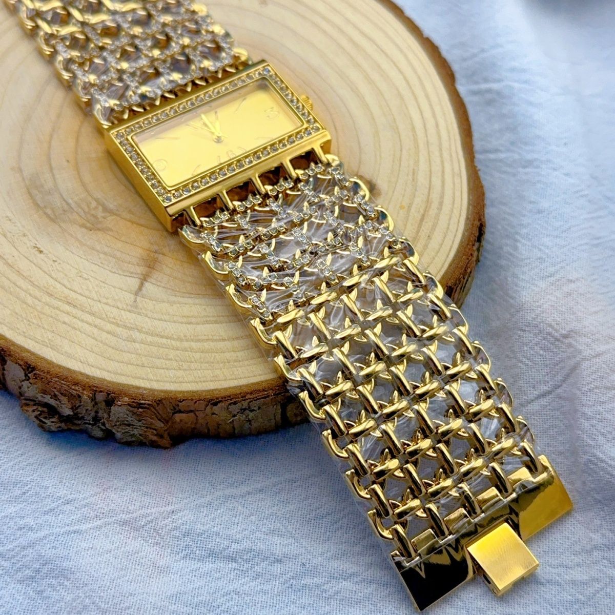 Fashionable Dubai Luxury 2026  - Luxury Watch Dubai บทวิจารณ์และราคา